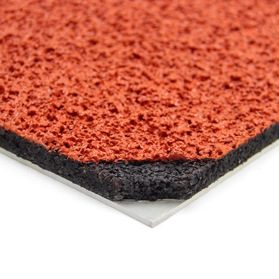 IAAF 승인을 받은 튼튼한 날씨 저항성 13-25mm 호흡성 고무 달리기 트랙 클럽 및 훈련 운동장