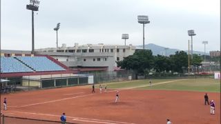 중국 광저우 황춘의 레드 클레이 야구장 프로젝트 쇼케이스